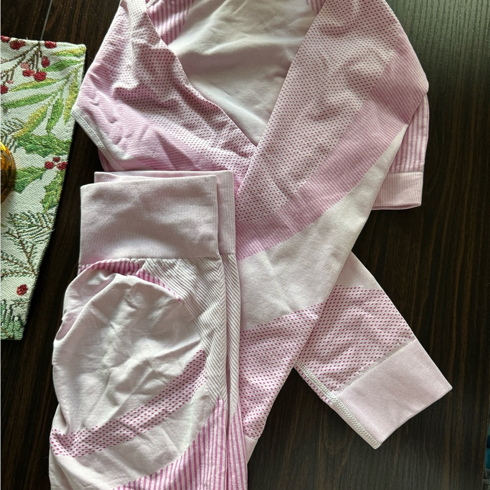 SHEIN Pink and White Activewear Set